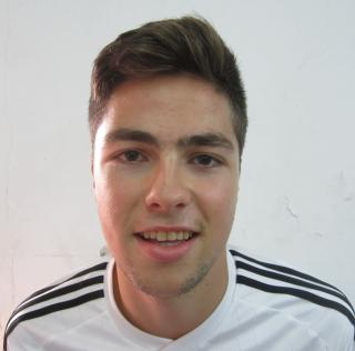 JULEN MOMOITIO JULEN MOMOITIO